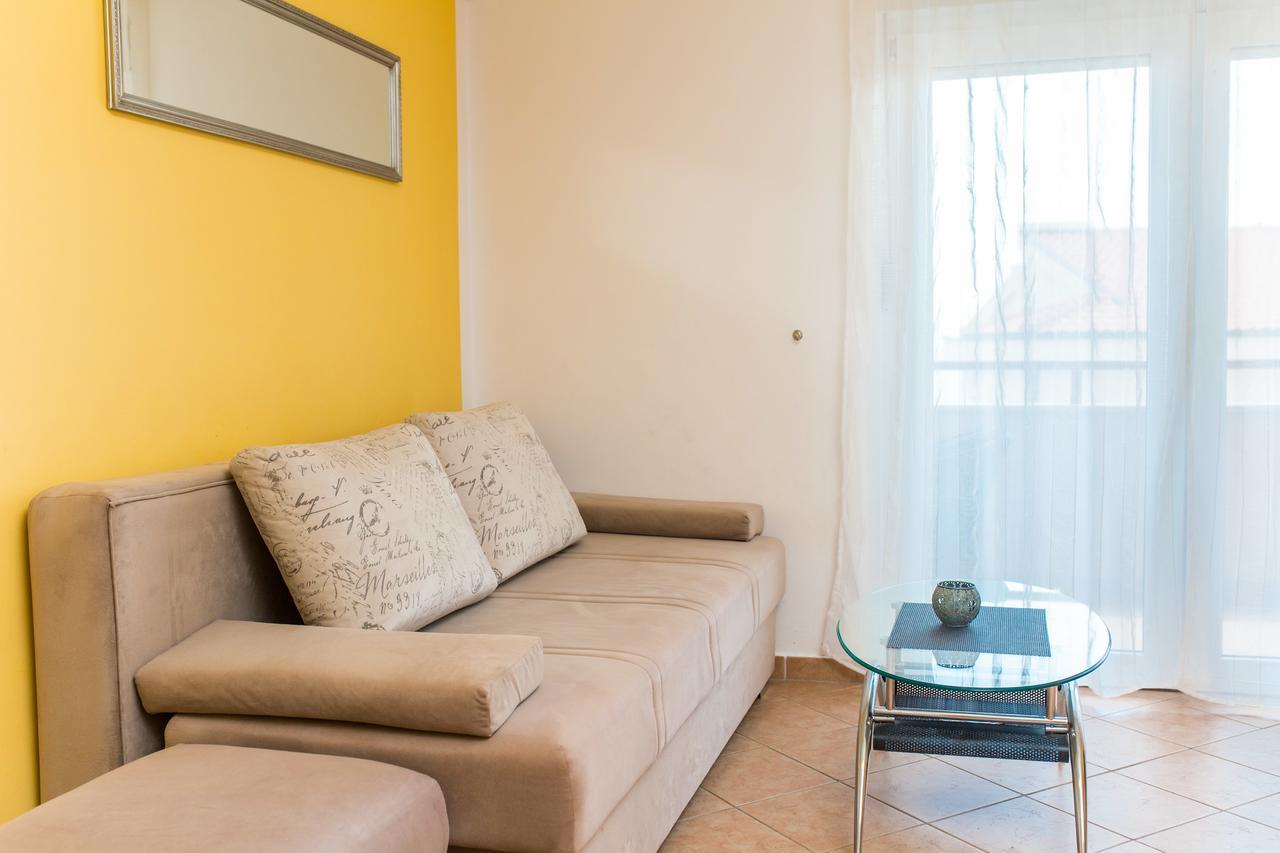 Apartment Clear Sky Baska Voda Luaran gambar