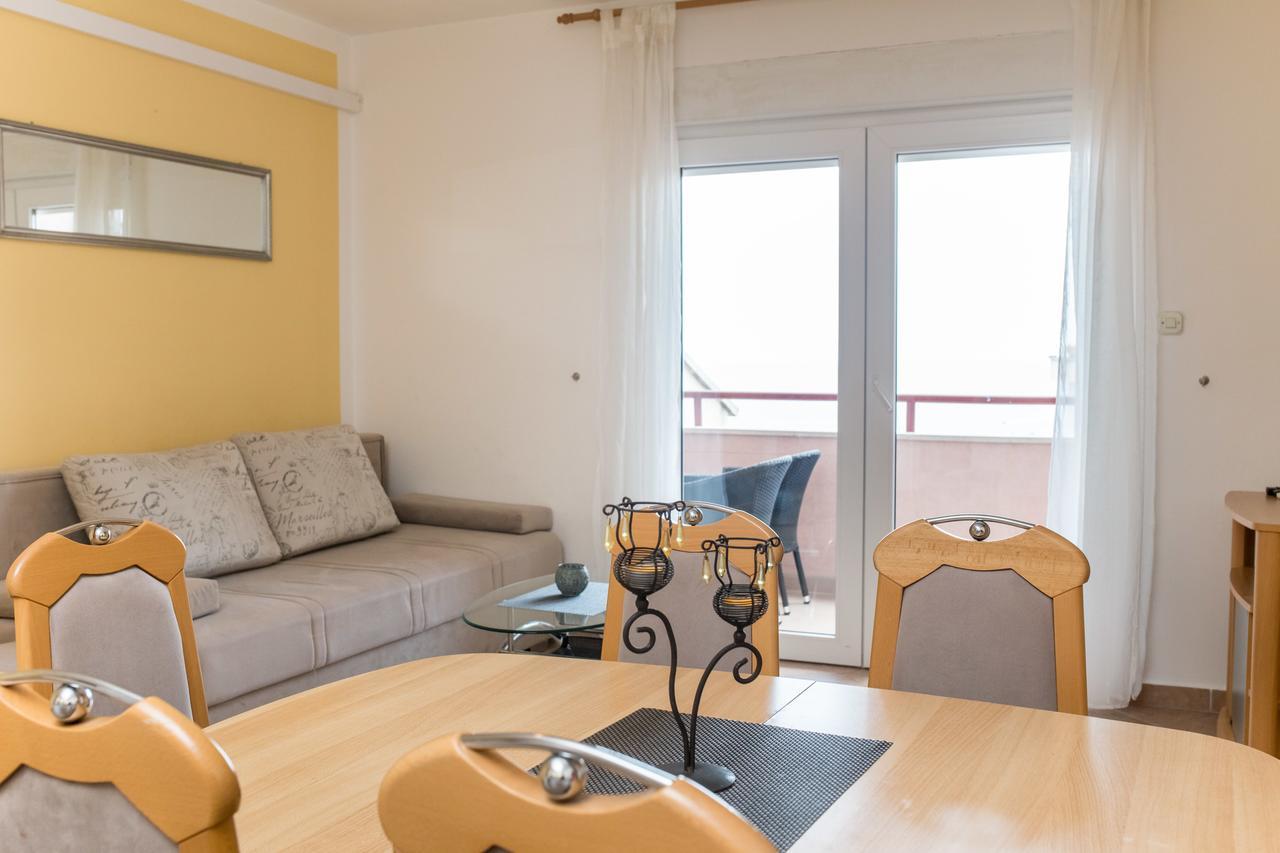 Apartment Clear Sky Baska Voda Luaran gambar